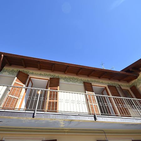 Belvilla By Oyo Cannero Casa Iva Cannero Riviera Exterior photo